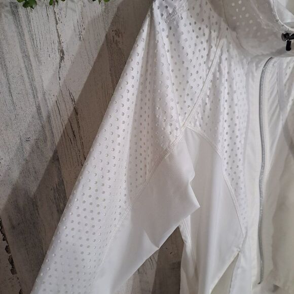 Athleta WindBreaker Jacket Zip Jacket with hood NEW - Picture 6 of 11